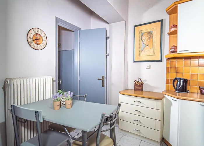 The Hidden Loft In Town Apartamento