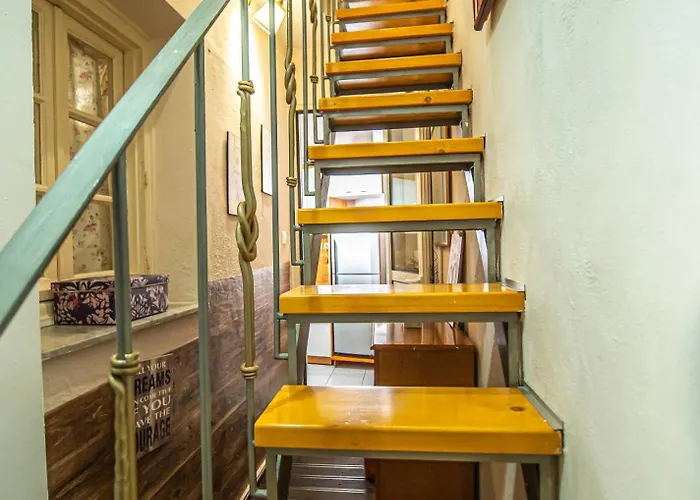 The Hidden Loft In Town