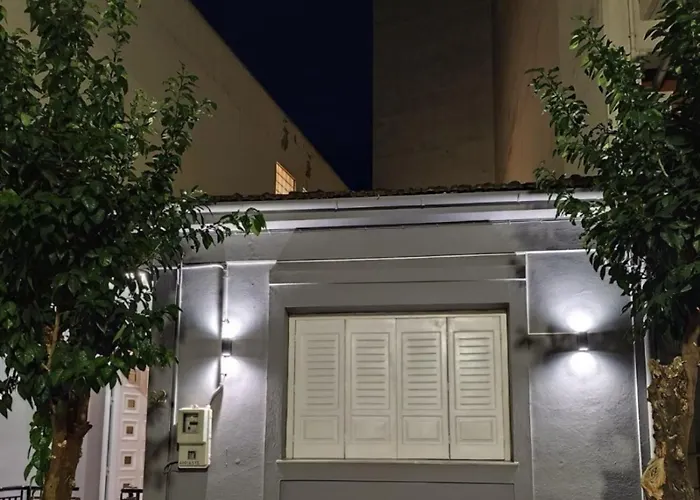 The Hidden Loft In Town *